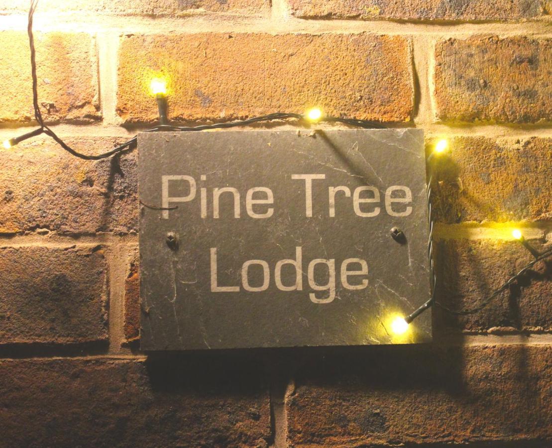 Pine Tree Lodge, Bridgnorth Eksteriør billede