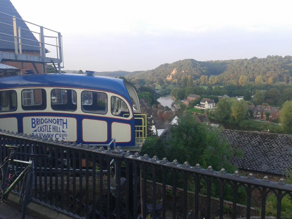 Pine Tree Lodge, Bridgnorth Eksteriør billede